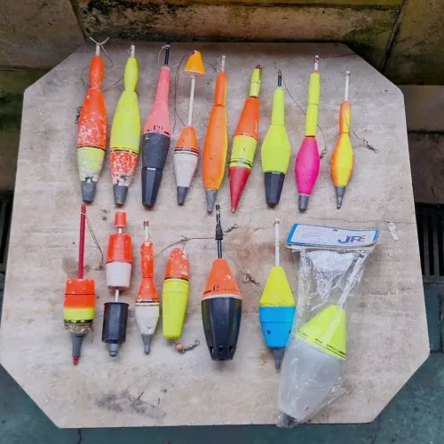 Boias de pesca