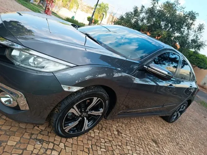 Honda Civic Sedan EXL 2.0 Flex 16V Aut.4p 2017
