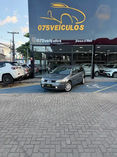 Renault Megane Grand Tour Dynam. Hi-flex 1.6 16V 2013