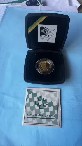 Moeda de Ouro Comemorativa Ayrton Senna