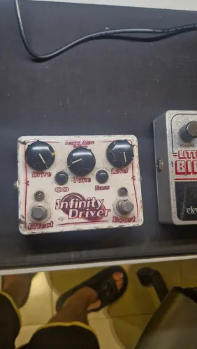 Pedal de Guitarra Overdrive Larry Alan Infinity Driver