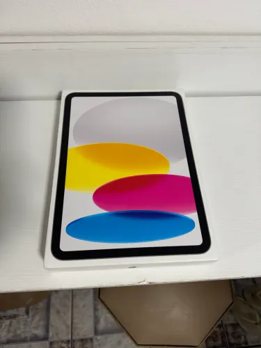 iPad A16 11ª geração 6Gb RAM - Wi-Fi - Novo Lacrado - Cor Prata e Azul