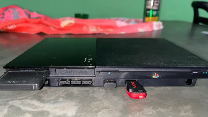 PlayStation 2 Slim Funcionando