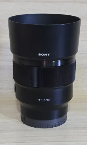LENTE SONY FE 85MM F1.8 FULL FRAME