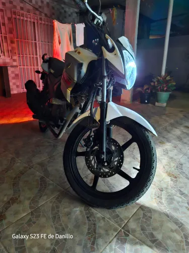 Yamaha YS 150 Fazer