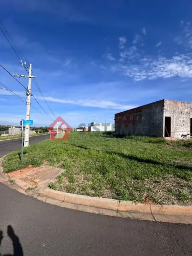 Terreno no condomínio PARQUE RESIDENCIAL DOS BURITIS em Presidente Prudente