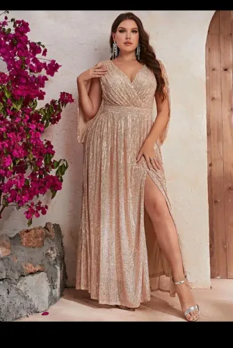 Vestido de festa bordado na lantejoula 