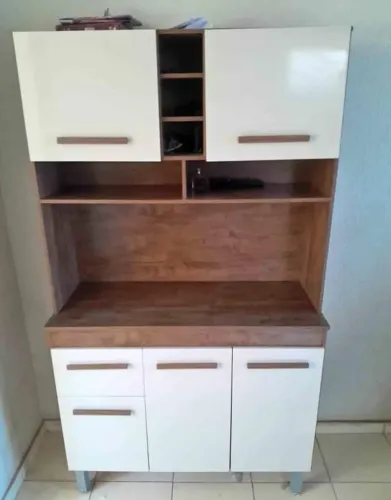 Armário de cozinha cristal