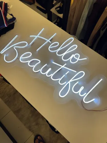 Painel de led neon NUCA USADO