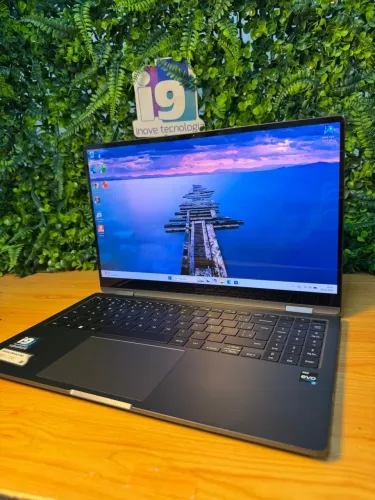 Notebook Samsung Galaxy Book 360 i7 16GB 480GB Tela touch trincado (n interfere no uso)