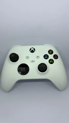 Controle Xbox séries revisado e com garantia.