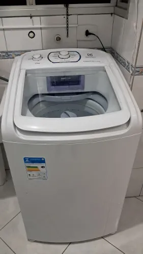 Máquina de lavar 11kg Eletrolux