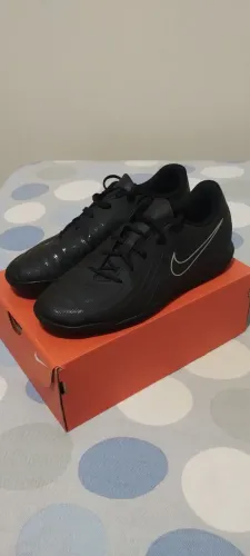 Chuteira Nike Phantom GXll Society 