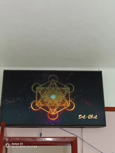 tv 4k LG  usada  funcionando   apenas 750 ,00 reais 