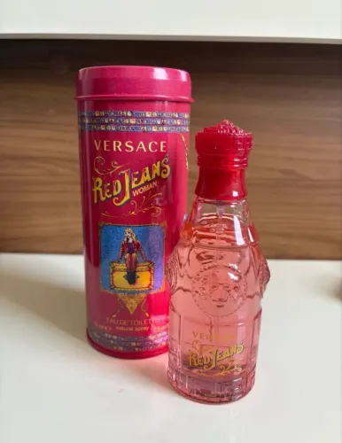Perfume importado Versace Red Jeans feminino