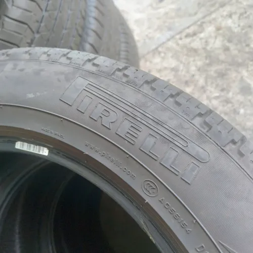 02 Pneus Pirelli 215/65/17