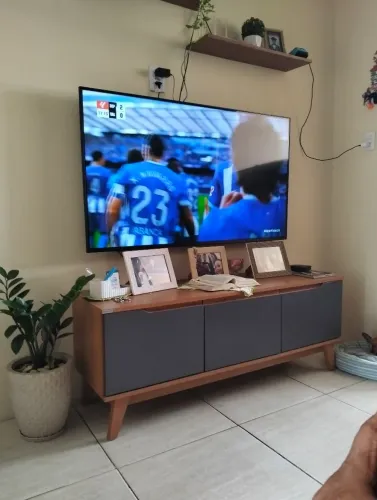 Vendo TV TCL 32, para retirada de peças 