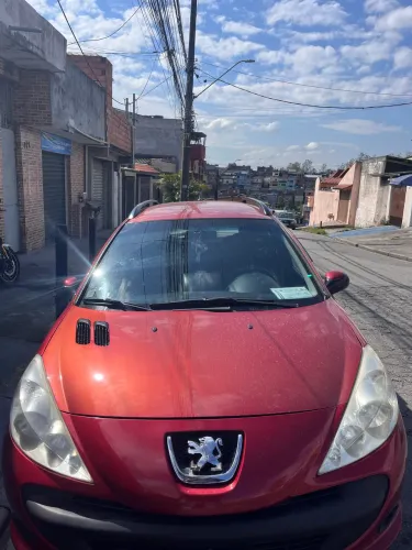 Peugeot 207 SW XR Sport 1.4 Flex 8V 5P 2010