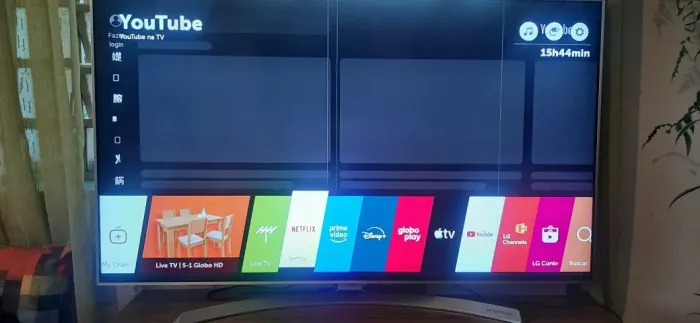 smart lg 4k de 55pol. completa funciona perfeita ( minimo detale )