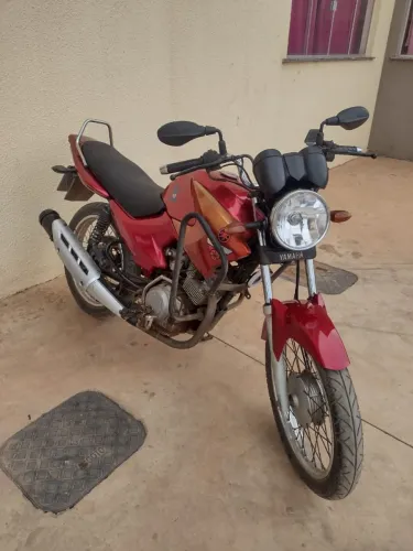 Yamaha YBR 125 factor 