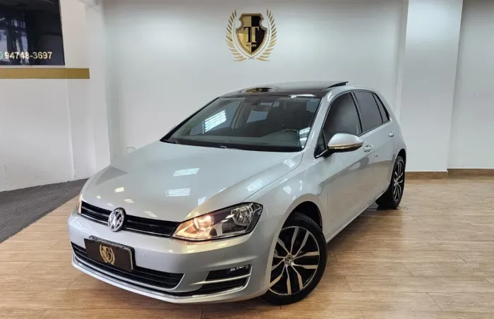 Volkswagen Golf Highline 1.4 TSI Total Flex Aut. 2017