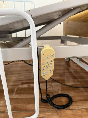 cama hospitalar eletrica