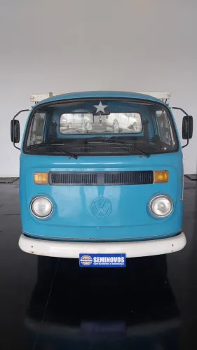 Volkswagen Kombi Standard/ Luxo/ Serie Prata 1977