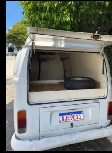 Volkswagen Kombi Furgão 1.4 MI Total Flex 8V 2006