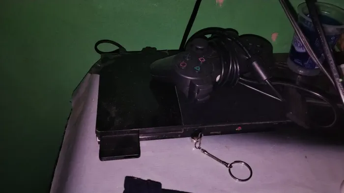 Vendo play 2 sem novo