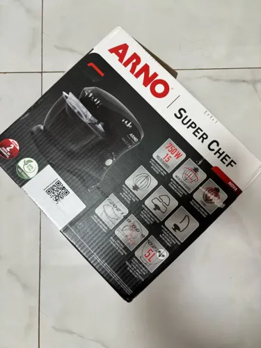 Batedeira arno superchef 127v nunca usada