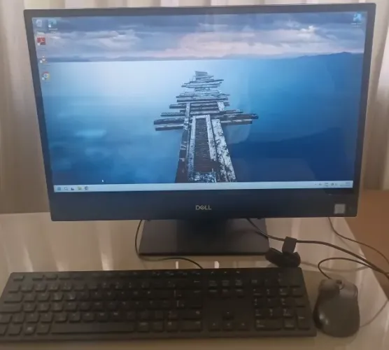 Computador Dell OptiPlex 3280 I5 8ª gen - All inn One com tela 21,5"