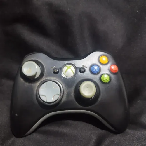 Controle original Xbox 360 (retirada de peças)<br>nda para retirada de peças ou recondicionr
