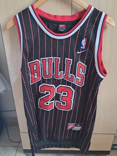 Camiseta RETRÔ basquete Chicago Bulls