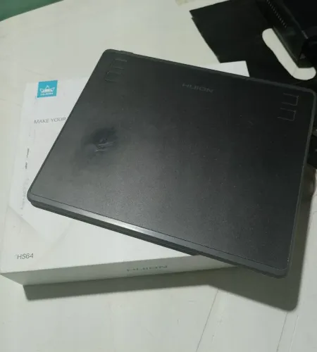 Mesa digitalizadora huion HS64