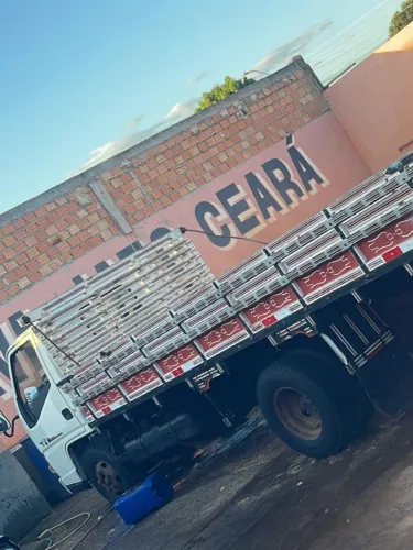 Caminhão Jmc 601 diesel 2.8