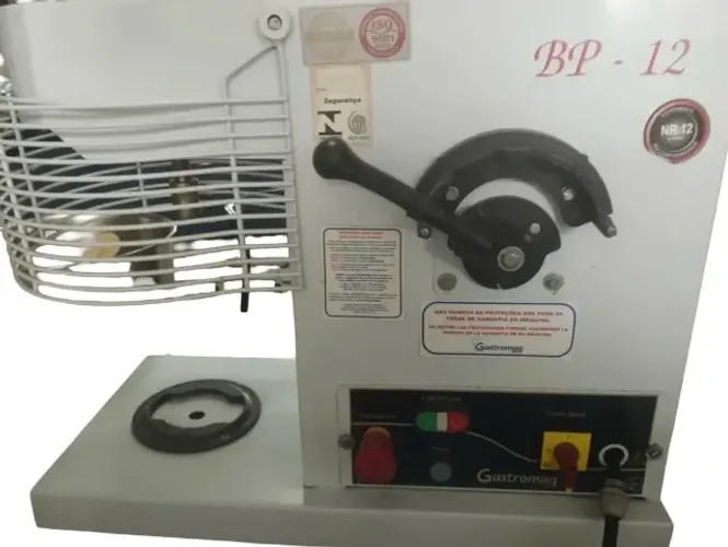 Batedeira Planetária Industrial Gastromaq BP-12 12L 127V - Excelente Estado