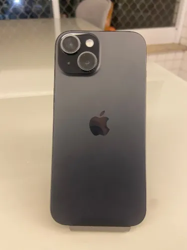 IPhone 15 128gb Semi Novo sem detalhes 
