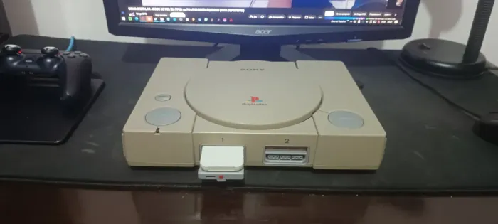 PlayStation 1 fat com everdrive picostation com mais de 20 jogos + brindes