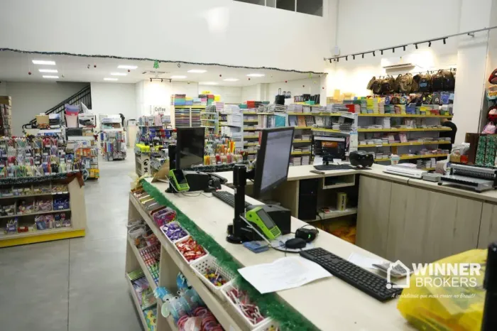 Ponto à venda, 345 m² por R$ 2.900.000,00 - Parque das Laranjeiras - Maringá/PR