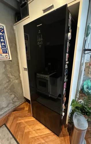 Geladeira Glass Panasonic Frost Free 425L - 110v