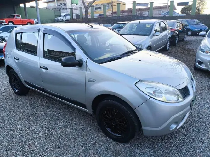 Renault Sandero Authentique Hi-flex 1.0 16V 5P 2010