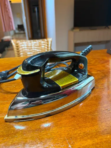 Ferro de passar Philco Profissional