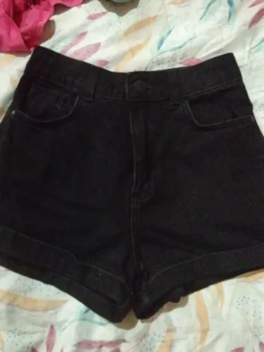 Short jeans preto