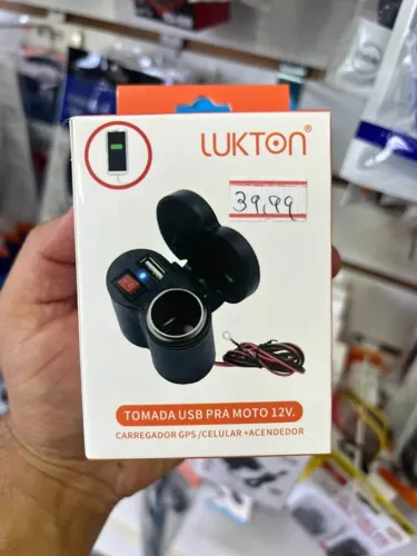 Carregador de moto para celular .