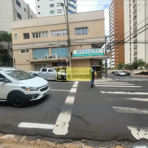 Sala comercial para locação no Centro de São José do Rio Preto.