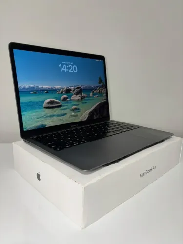 MacBook Air 2020 | Chip Apple M1 | 8GB RAM | 256GB SSD | Tela 13.3"