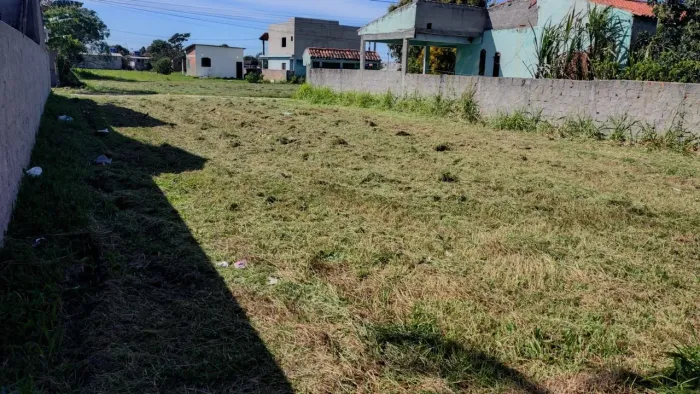 Terreno em Unamar dentro do condomínio 