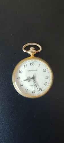 Relógio de bolso vintage manda Mondaine, modelo 17 rubis. Precisa de manutenção.