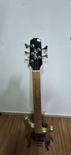 Baixo Seizi Thunder 5c Ativo