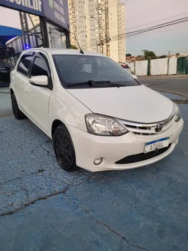 Toyota Etios XLS 1.5 Flex 16V 5P Mec. 2017